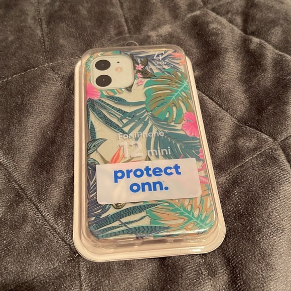 iPhone 12 mini case - Picture 3 of 3